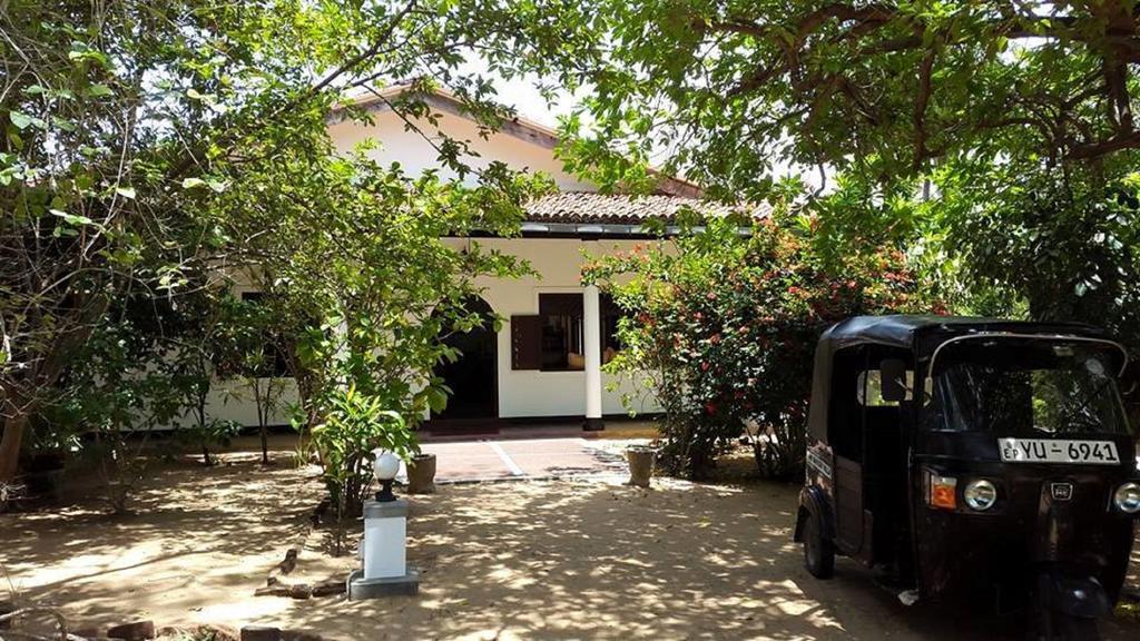 The Danish Villa Resort Baía de Arugam Exterior foto
