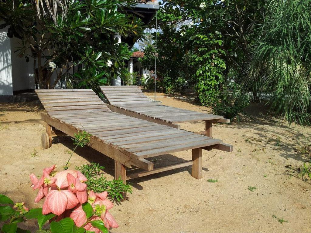 The Danish Villa Resort Baía de Arugam Exterior foto